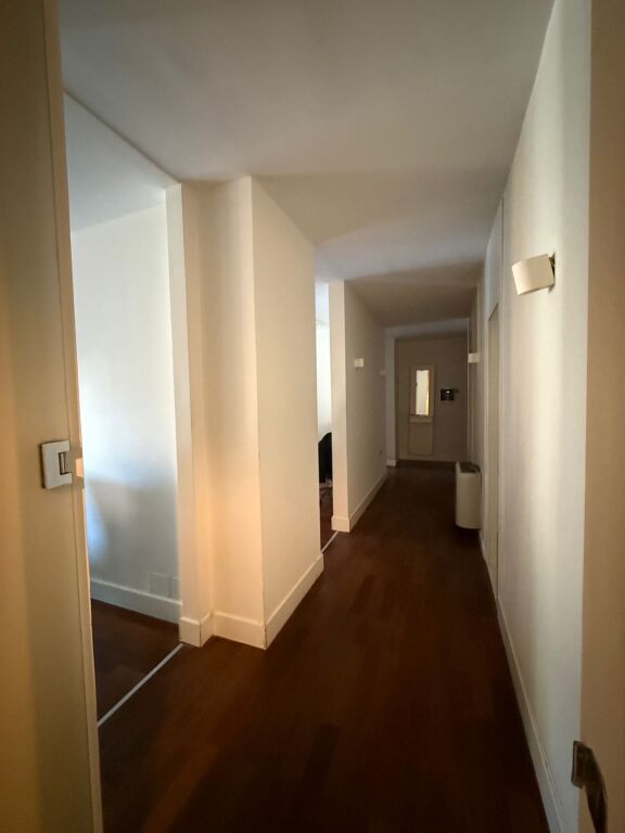 ✨ SHITET APARTAMENT ME VERANDË – BLLOK, TIRANË ✨