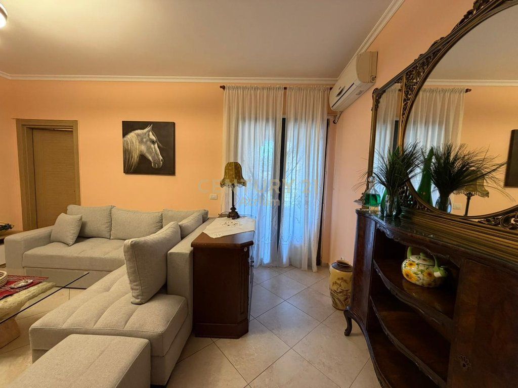 1+1 apartment for rent near the Ministry of Foreign Affairs