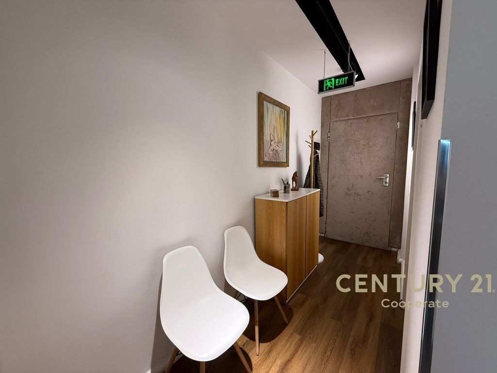 OFFICE FOR SALE AT KAIMI RESIDENCE NEAR MANGALEM 21