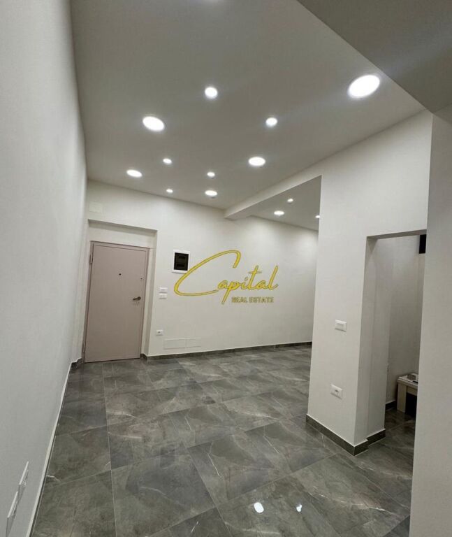 LOCALE COMMERCIALE IN VENDITA 70 M2 STADIO DINAMO 485.000 EURO