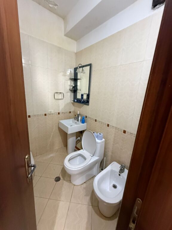 Apartament 2+1+2 per shitje ne Astir !