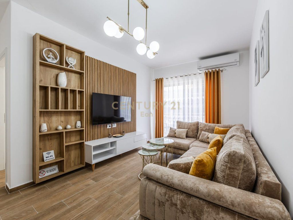 SHITET SUPER APARTAMENT NE GOLEM !