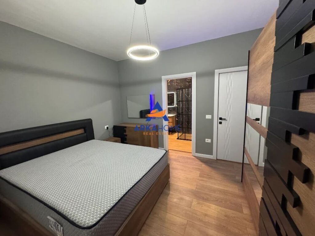 AFFITTASI APPARTAMENTO 2+1+BALCONE "VIA PINARE, GIARDINO BOTANICO" 1200 EURO