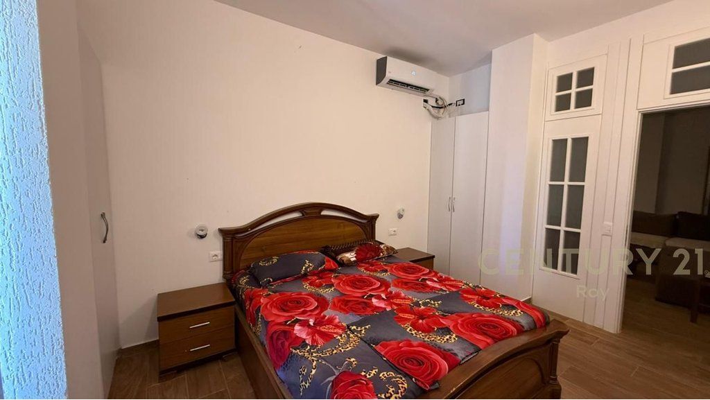 SHITET APARTAMENT 2+1 ME PAMJE DETI!20M LARG PLAZHIT!