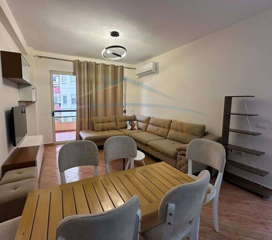 Qera, Apartament 2+1, Unaza e Re