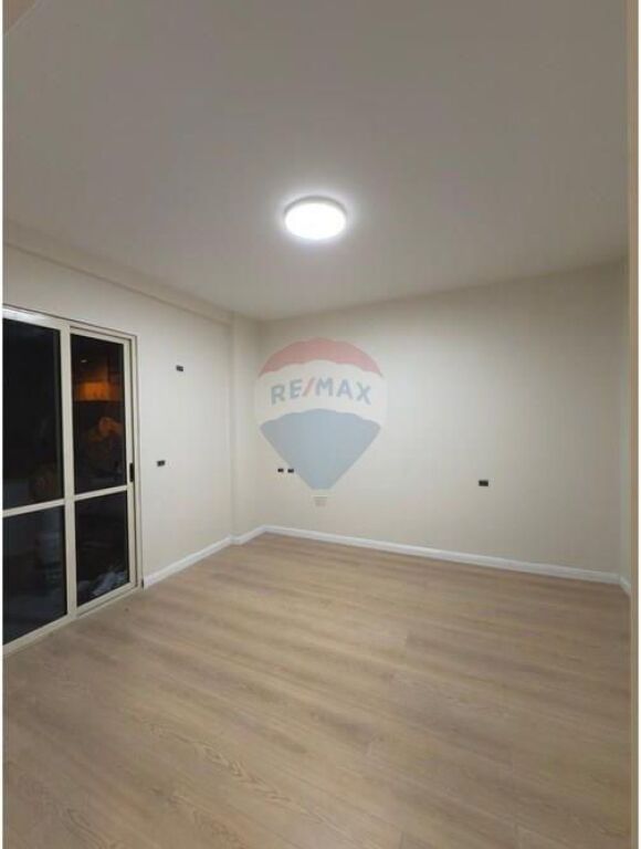 Apartament 3+1+2 per shitje Kodra e Diellit