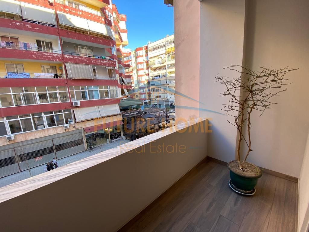 Qera ne Astir 1+1, 450€