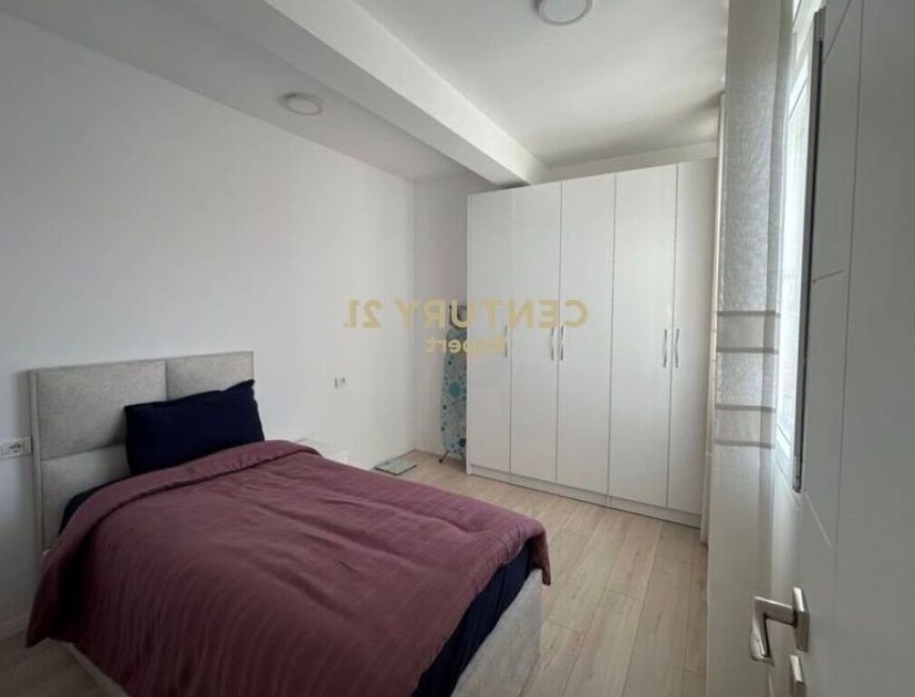 Appartamento in affitto 2+1 a Pazari i Ri