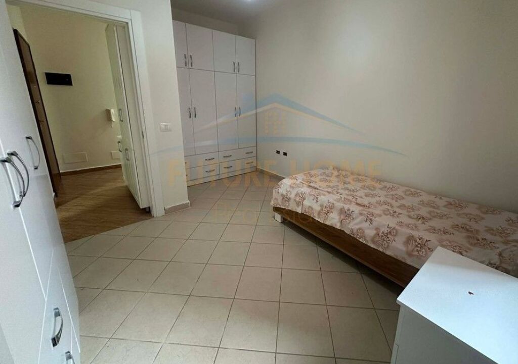 Qera, Apartament 2+1, Unaza e Re