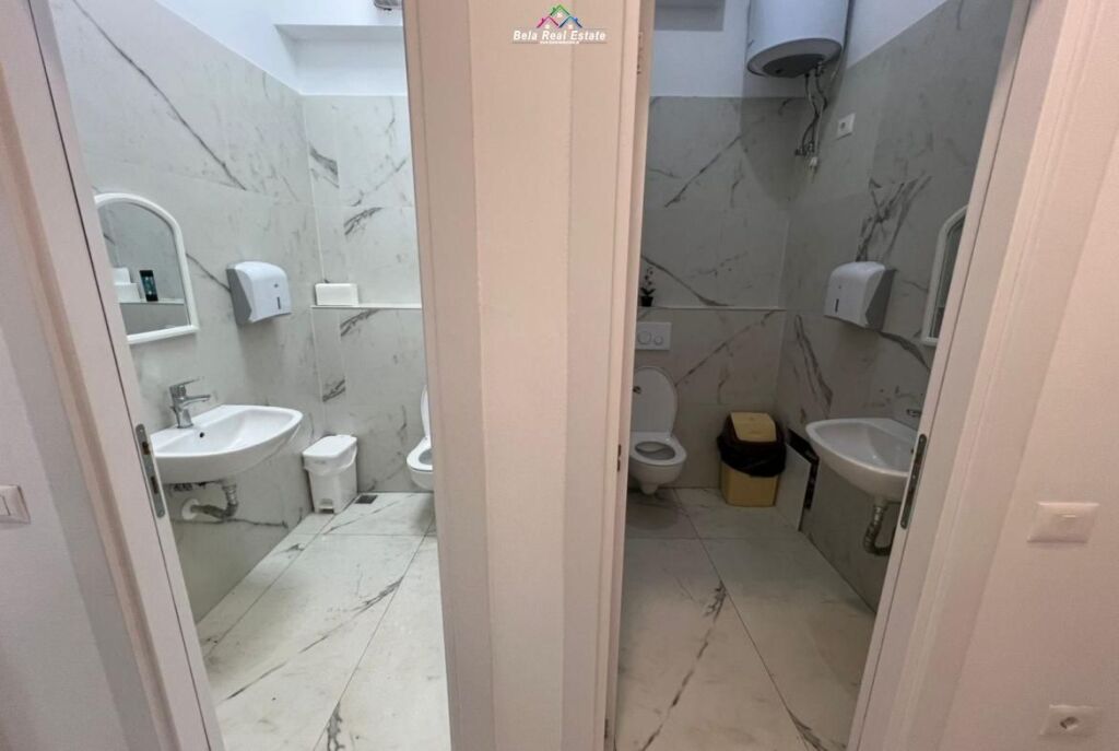 Zyre Me Qera Tek Farmacia 10 (ID BZ2881) Tirane