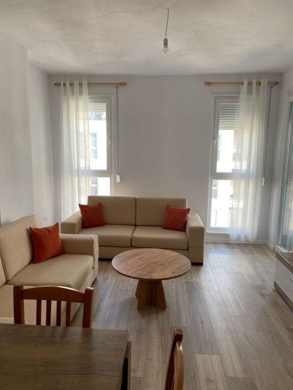 Appartamento 2+1+2 in affitto a Univers City