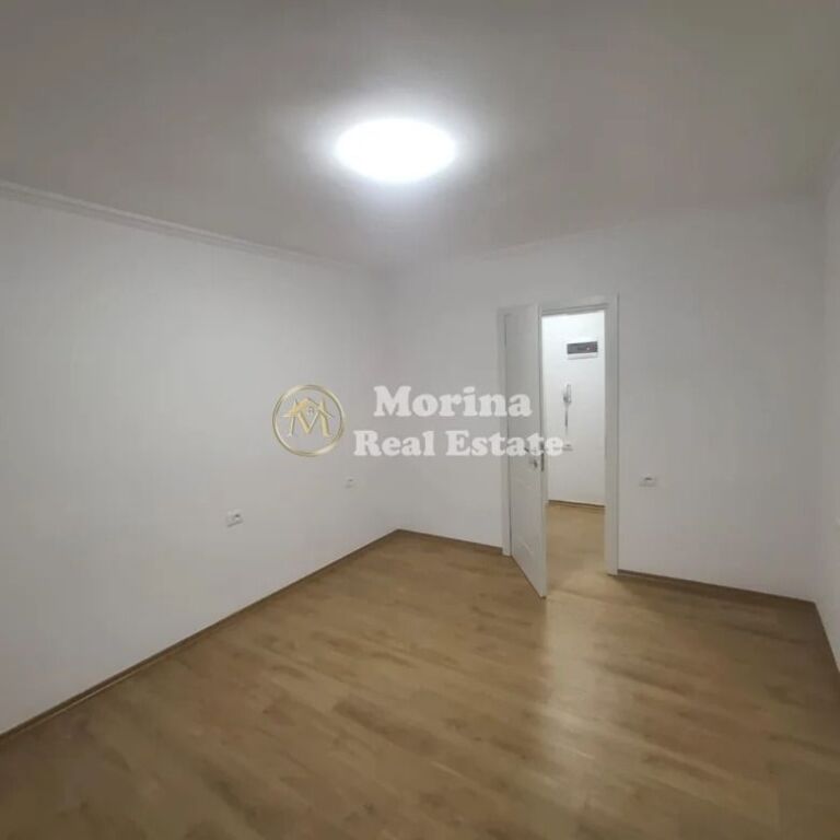 Affitto | Appartamento 2 + 1 | Piazza Skënderbej | 1200 €/mese