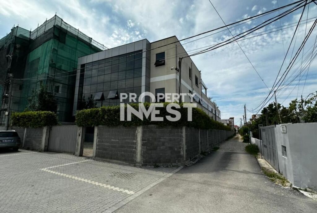 Warehouse, land and building for sale Durres