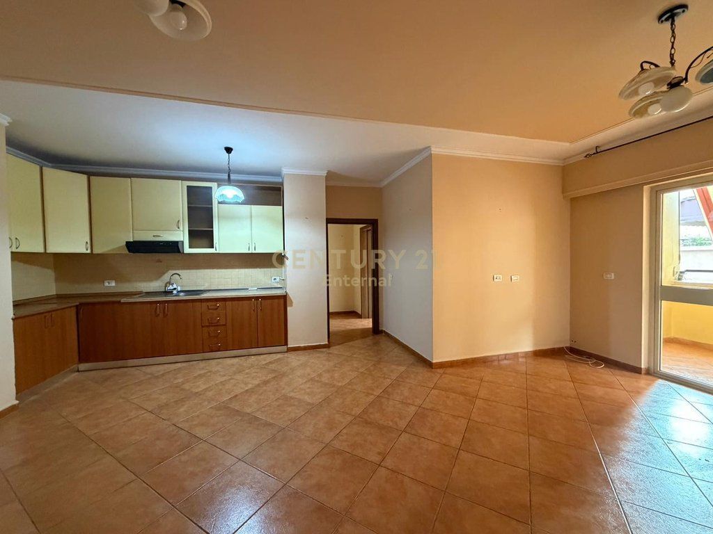 Office for rent in Bllok