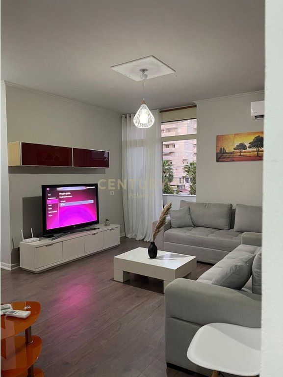 Apartament 1+1 Me Qira, Vije e Pare Deti në Plazh, Durrës – 600€