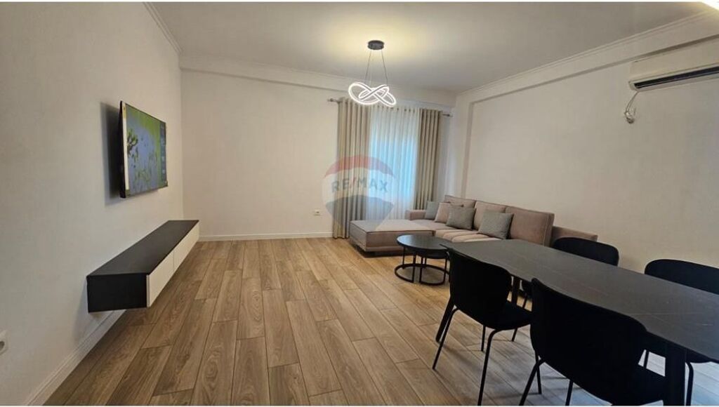 Aaprtament 2+1 per qira prane Kodres se Diellit 1