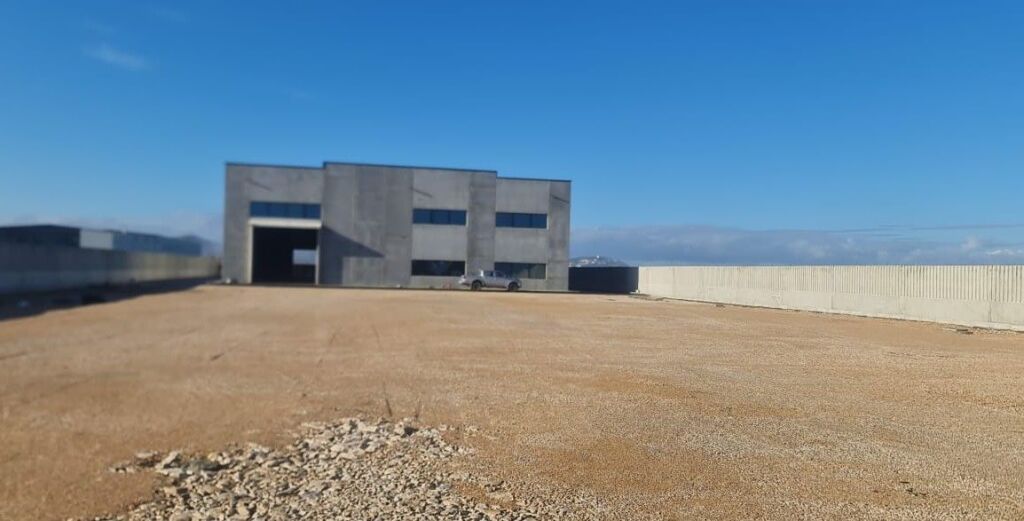 🏭 Warehouse for Sale – Porto Romano, Durres