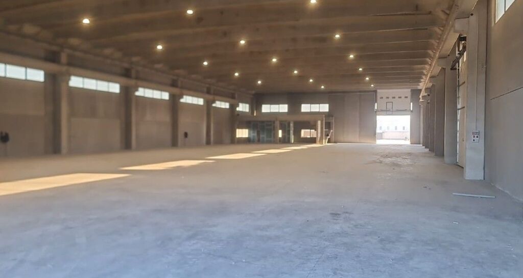 🏭 Warehouse for Sale – Porto Romano, Durres
