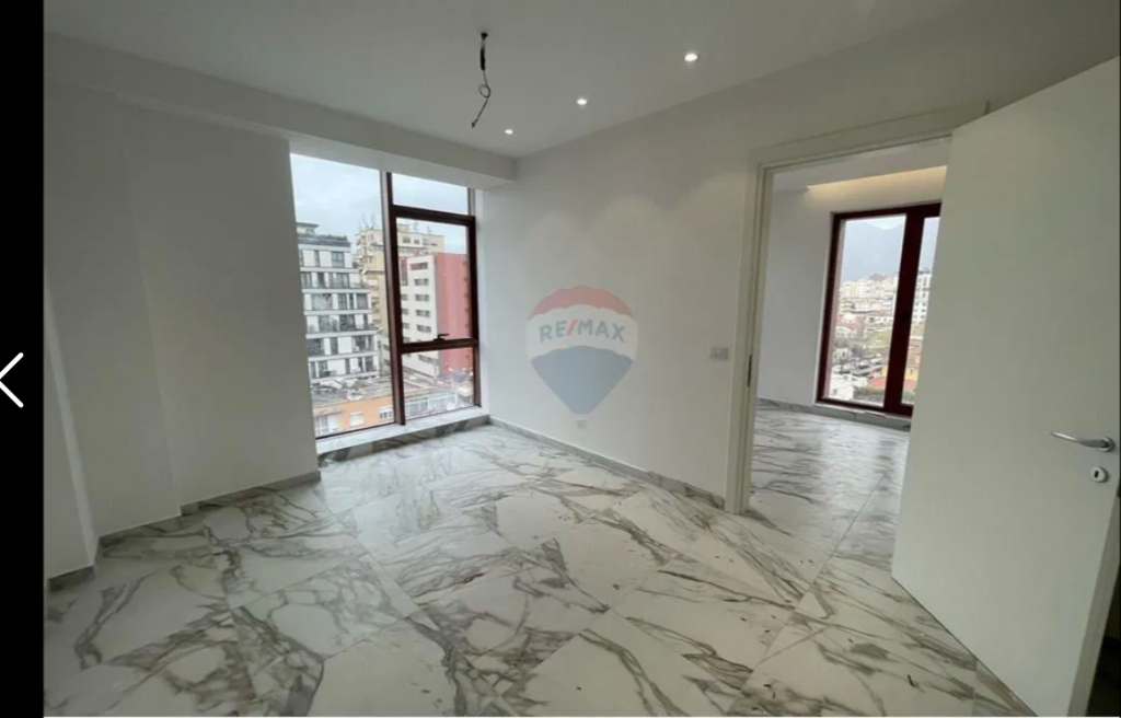 Apartament per shitje 1+1 tek Rruga e Kavajes