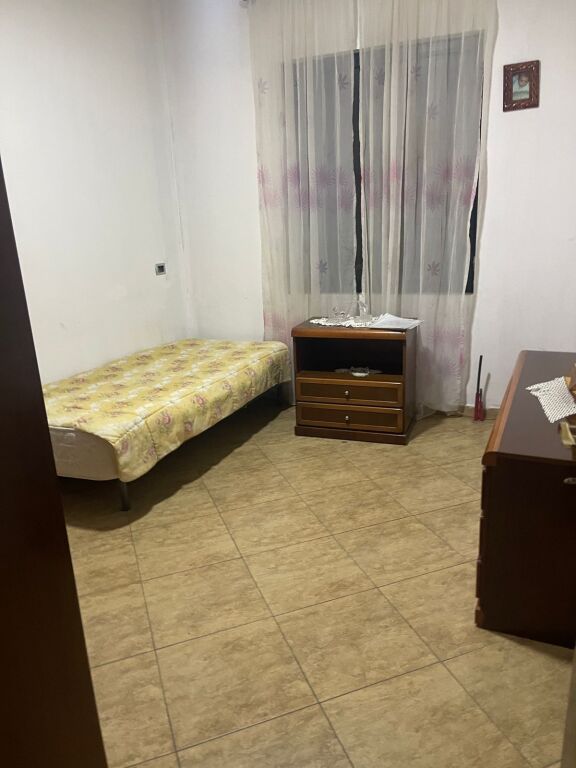 🏡 JEPET ME QERA HYRJE 3+1  per 6 veta NE ALI DEM