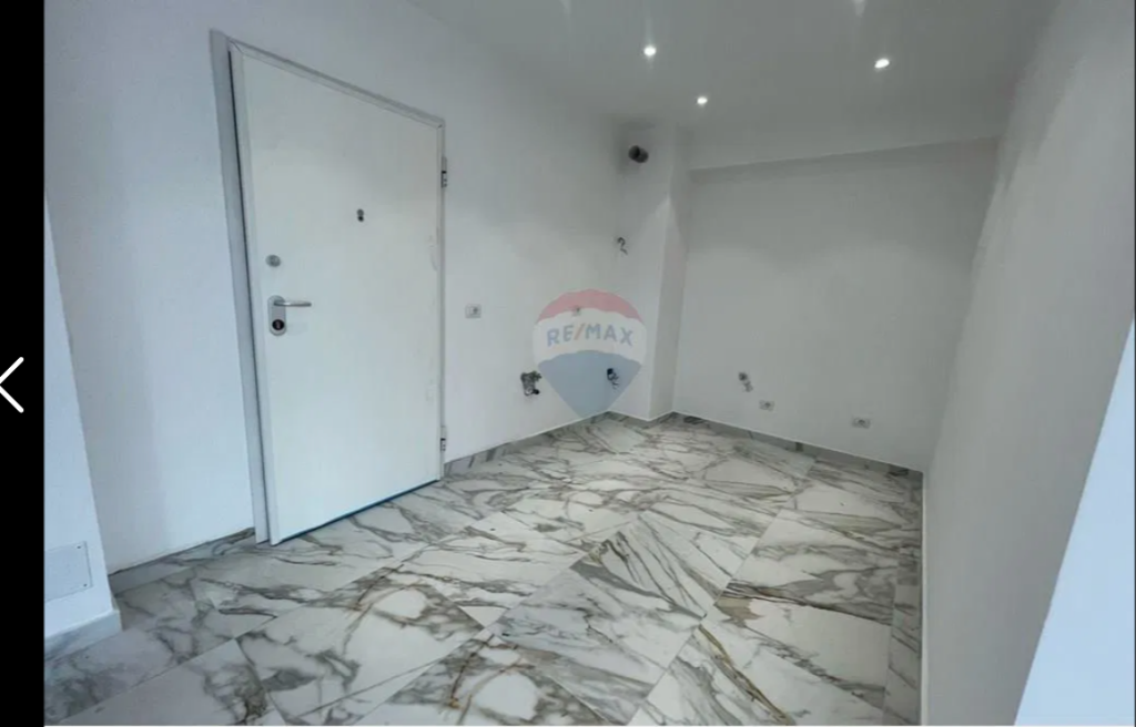 Apartament per shitje 1+1 tek Rruga e Kavajes