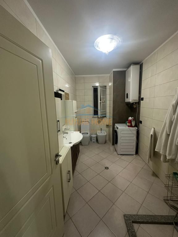 Affitto, Appartamento 2+1, Nuovo Anello, Tirana.