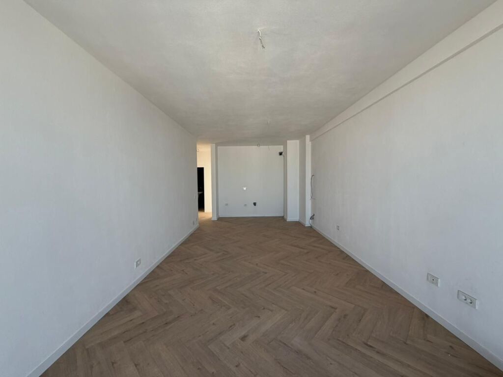 Appartamento 3+1 in affitto al Golden Tower 3 in Via Mine Peza.