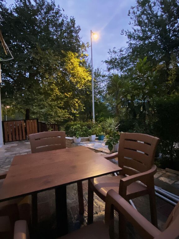 In Affitto: Appartamento 1+1 + posto auto con Ingresso e Cortile Privato – Giardino Zoologico