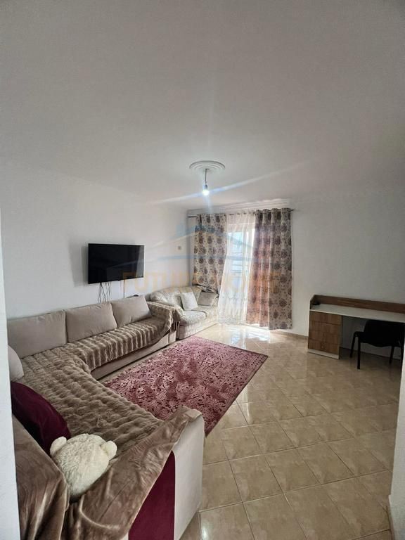 Affitto, Appartamento 2+1, Palazzo Nela 6, Yzberisht