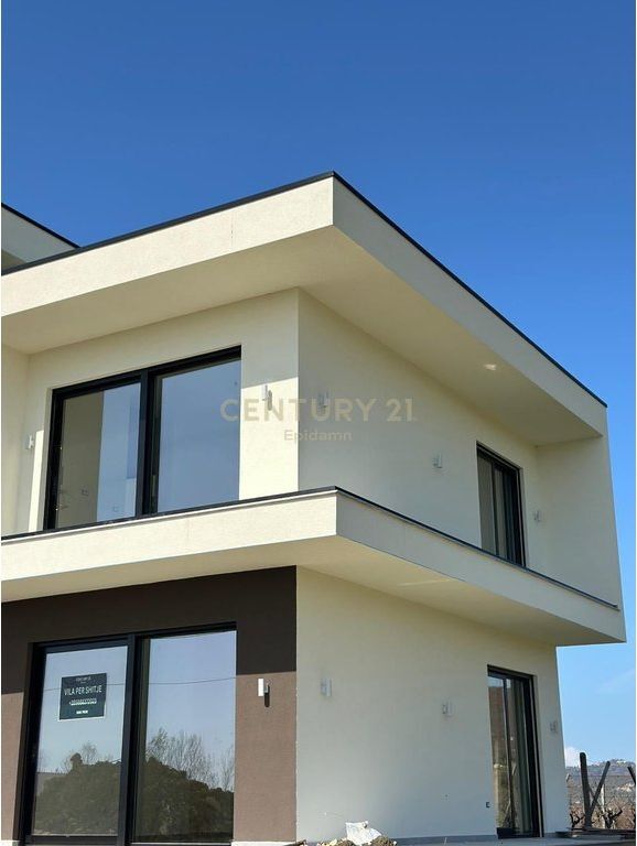 ESCLUSIVO! VILLA INDIVIDUALE CON PISCINA IN VENDITA NEL GOLFO DI LALZI! 340.000€