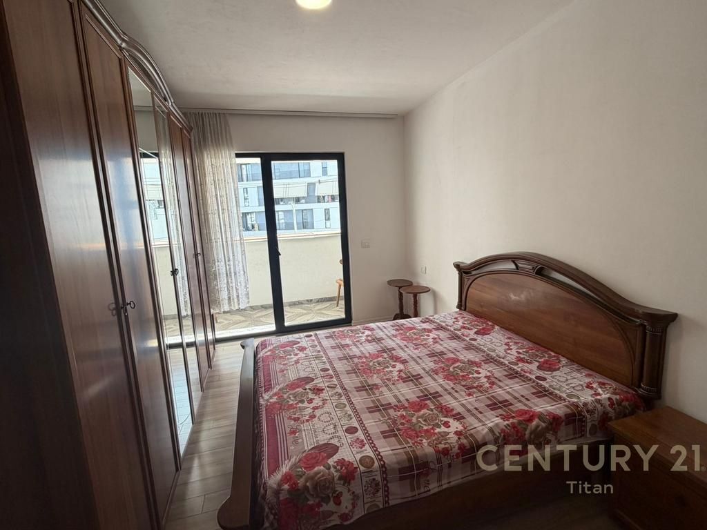 2+1 apartment for sale in the 5 Maji area.