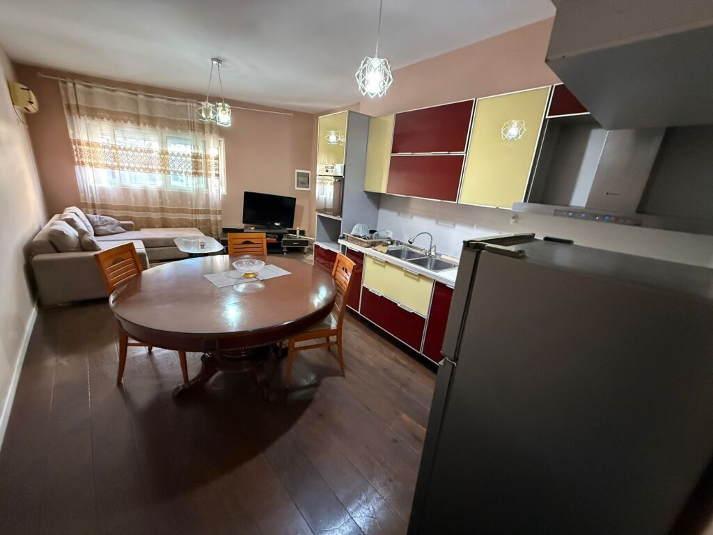 Apartment 2+1 for rent near the former electric market !