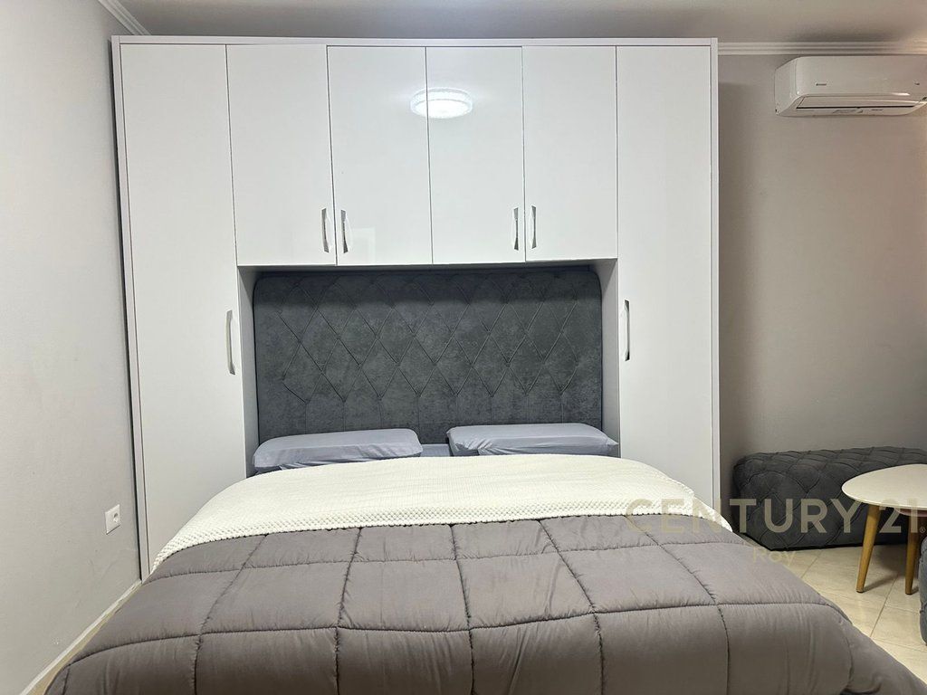 APARTAMENT 2+1+VERANDE PER SHITJE NE NJE KOMPLEKS REZIDENCIAL GOLEM!!!