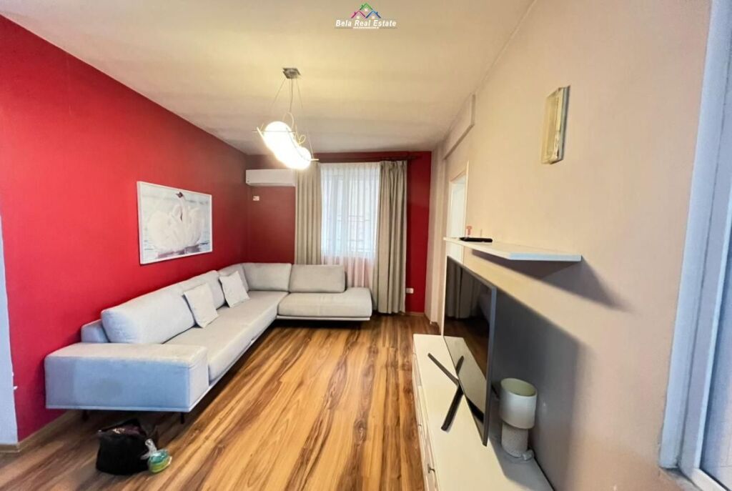 Apartament Me Qera 2+1 Tek Rruga e Barrikadave (ID B2201808) Tirane