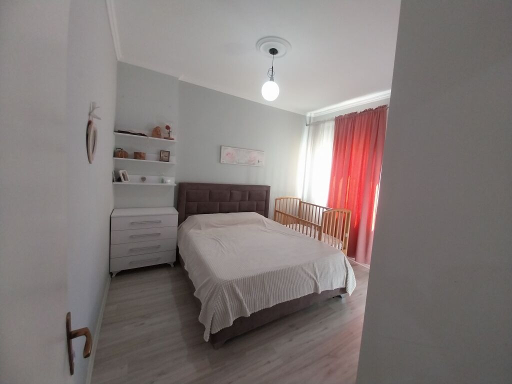 FOR SALE BY THE OWNER APARTMENT 1+1 NEW BUILDING WITH ELEVATOR, FURNISHED. AREA NEAR NELA 6/BLV MIGJENI YZBERISHT/ASTIR - TIRANA.