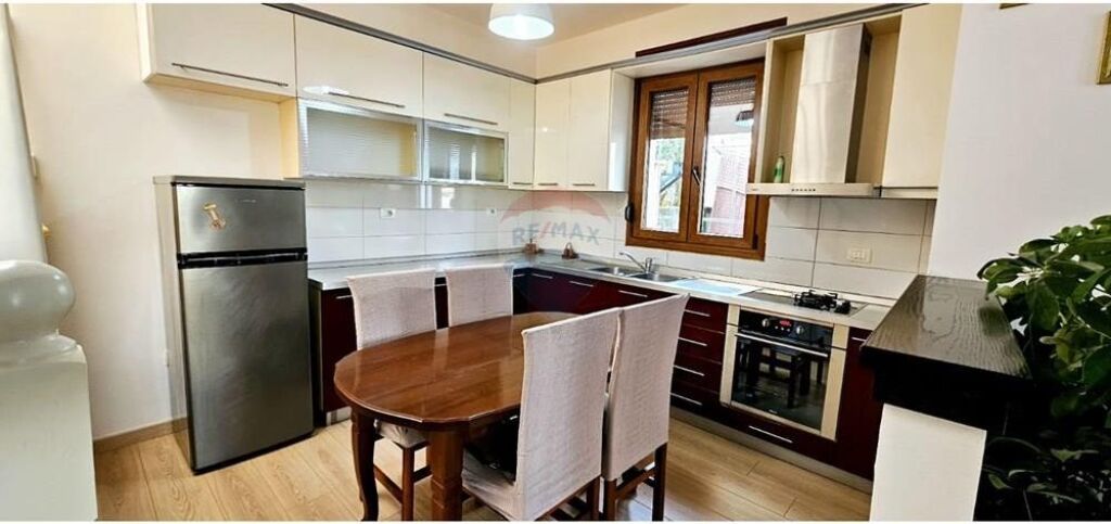 Duplex for rent on Ali Demi Street