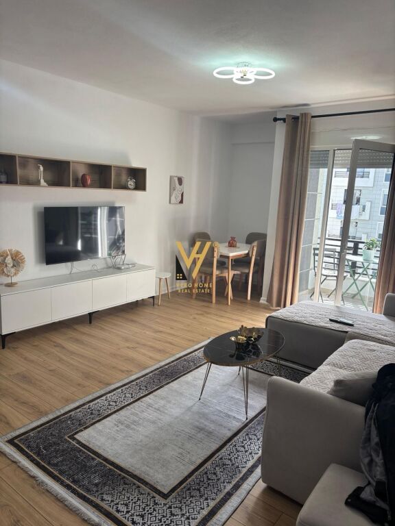 JEPET APARTAMENT 2+1+2+BLK ME QERA TE 21 DHJETORI 70.000 LEKE