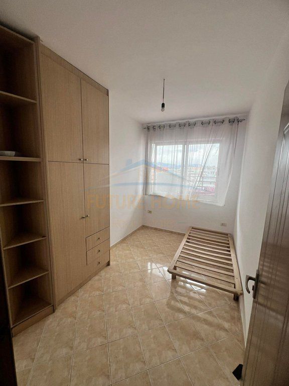 Affitto, Appartamento 2+1, Palazzo Nela 6, Yzberisht