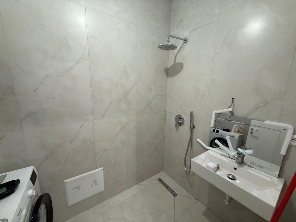 📣 QERA Apartament 1+1 📍 Rezidenca Oxa, Fresk ✨   🏢 Ndertim i Ri  🪜 Kati 1 🛋️ I Mobiluar   💶 Cmimi 40.000 Leke/Muaj