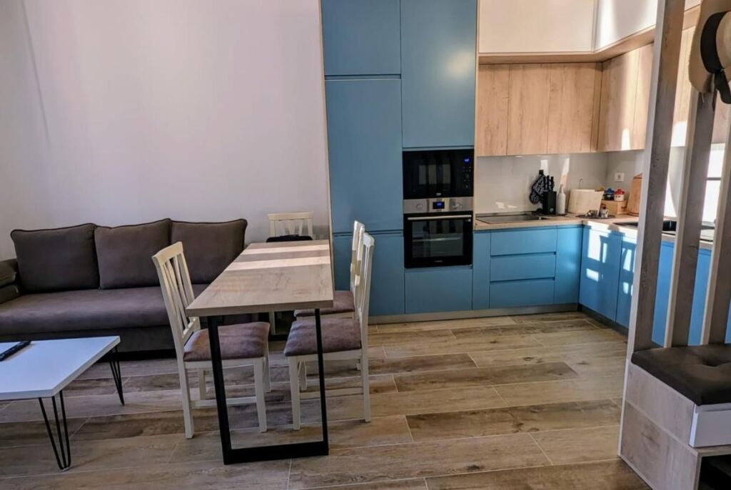 Tek Uji i Ftohtë Ne Vlorë, Shitet Apartament 1+1 Ne Ndertim Te Ri!