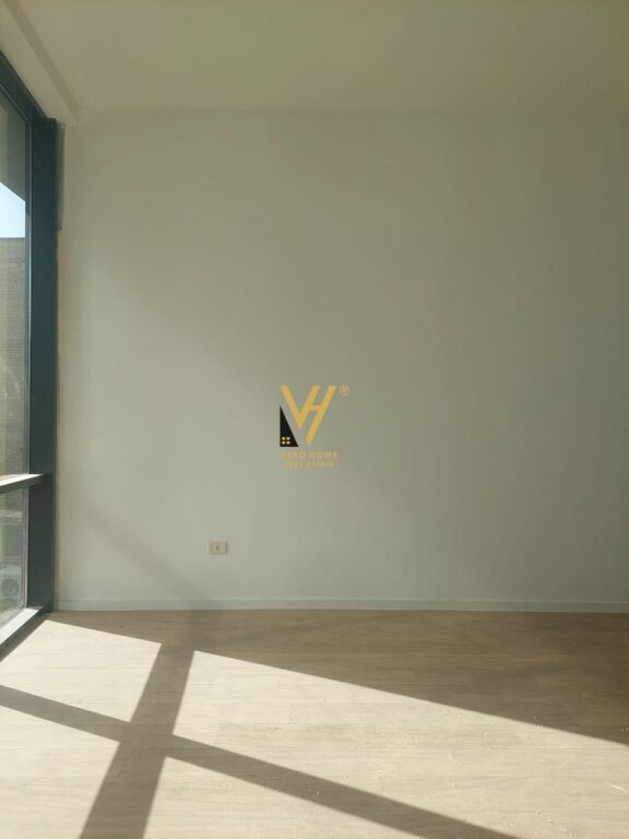 JEPET ZYRE 40 M2 ME QERA TE MINE PEZA 800 EURO