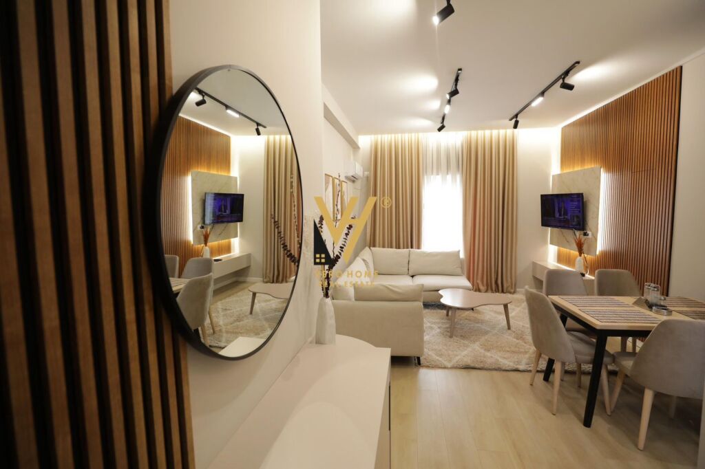 AFFITTASI APPARTAMENTO 2+1+VERANDA A KODRA PRIFTIT 680 EURO