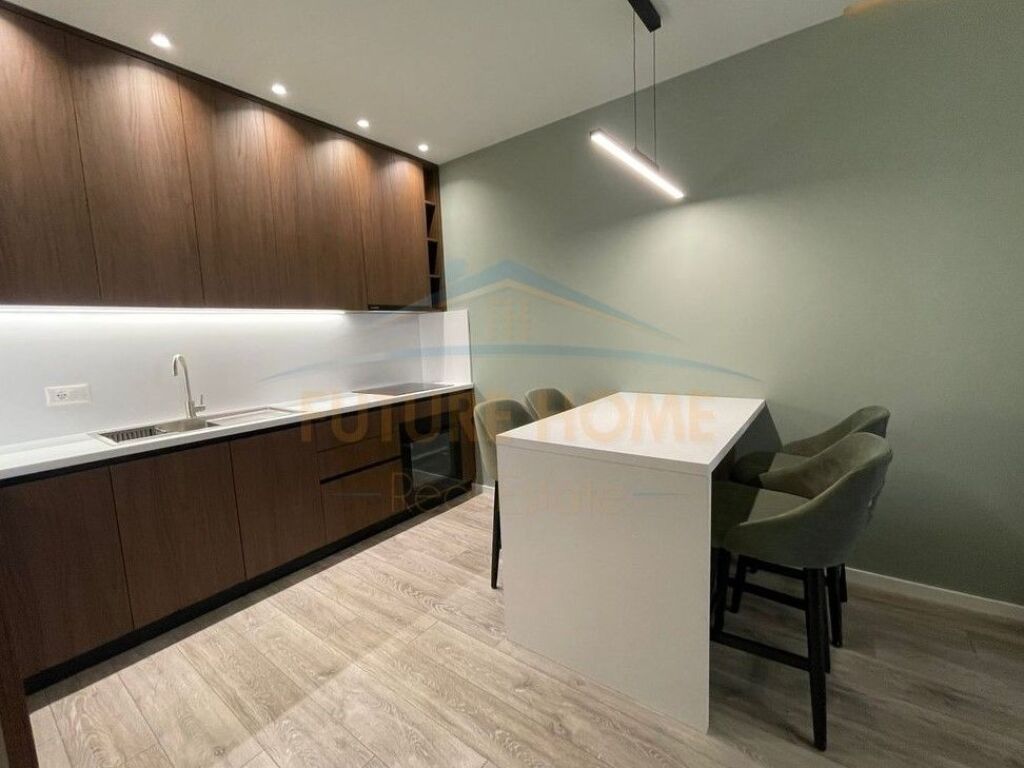 Qira, Apartament 1+1, Golden Tower, Tirane
