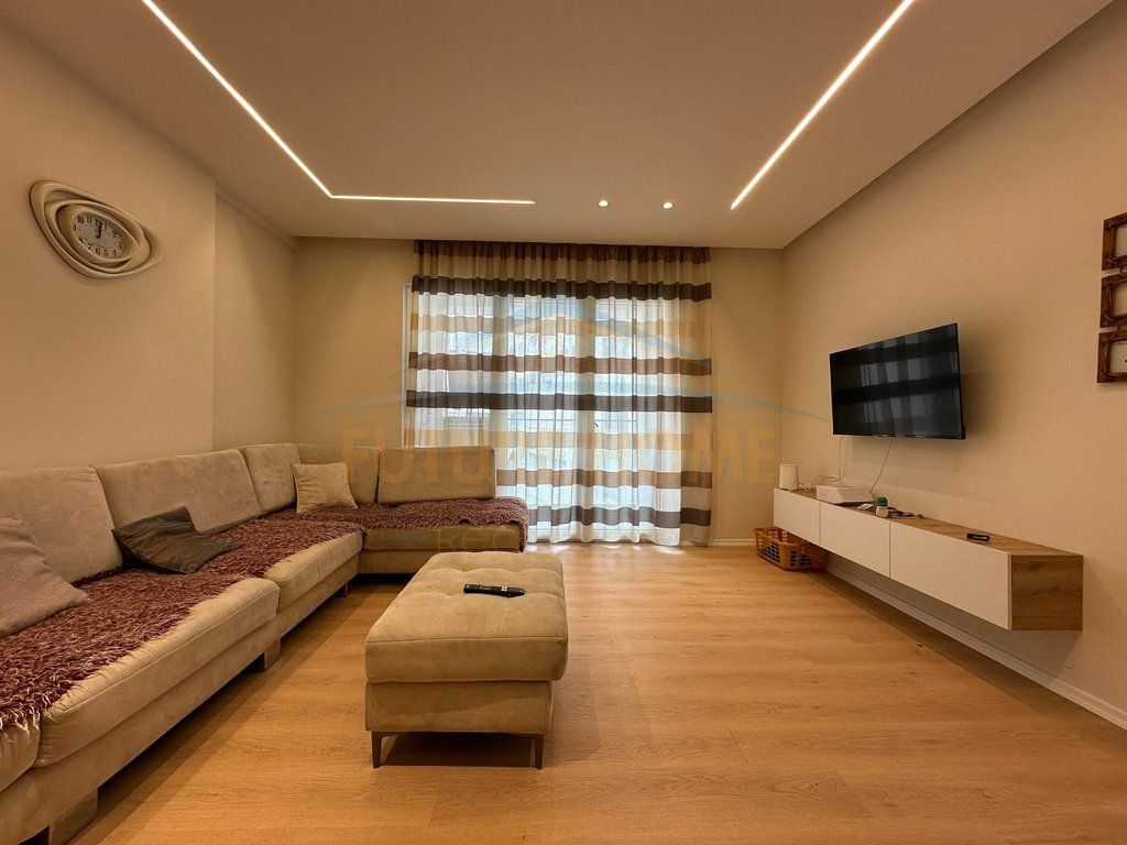 Qera, Apartament 2+1, Kompleksi Molla, Unaza e Re