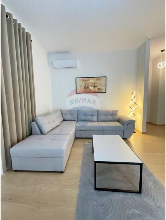 Apartament - Për Qira - Kompleksi Delijorgji, Tiranë