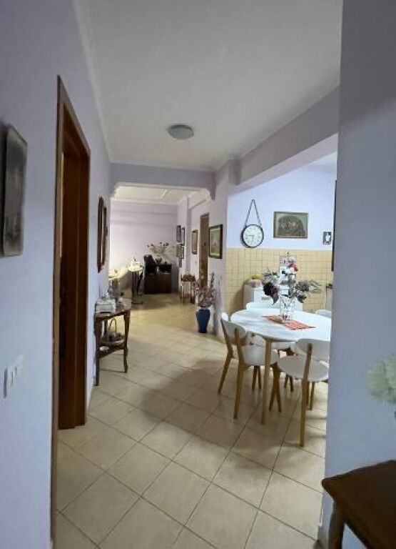 📌Affittasi appartamento 2+1+2 vicino a Garden Building
