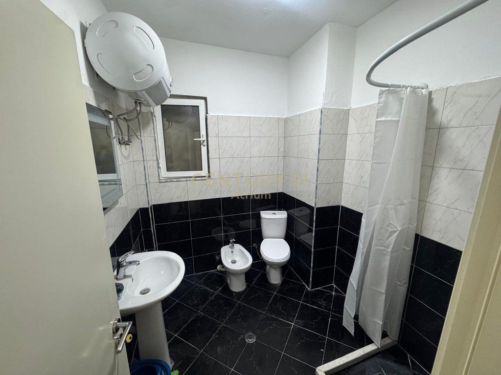 2+1 Apartment for Rent in Kthesa e Kamzës!