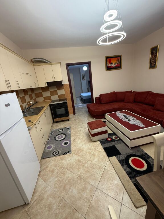 OKAZION 2+1 , 450 ERURO , SUPER MOBILIM - Jepet me qira apartament 2+1 , 450 € ,ne Astir