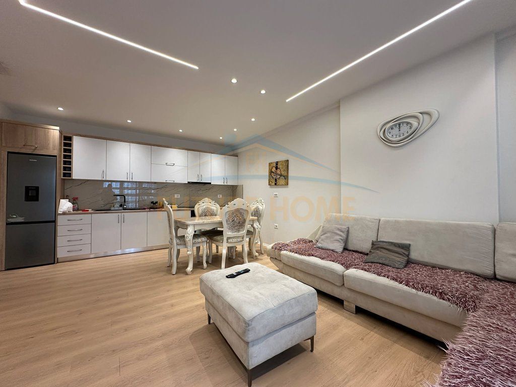 Qera, Apartament 2+1, Kompleksi Molla, Unaza e Re