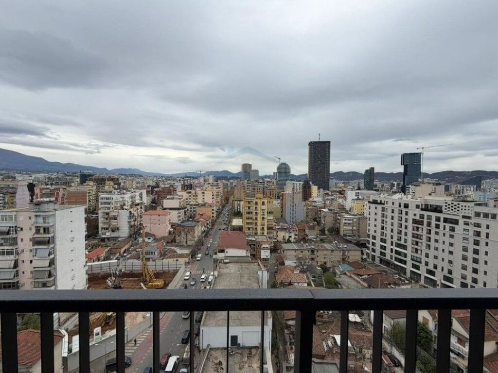 Qira, Apartament 2+1+Post Parkimi, Rruga e Barrikadave, Tiranë.